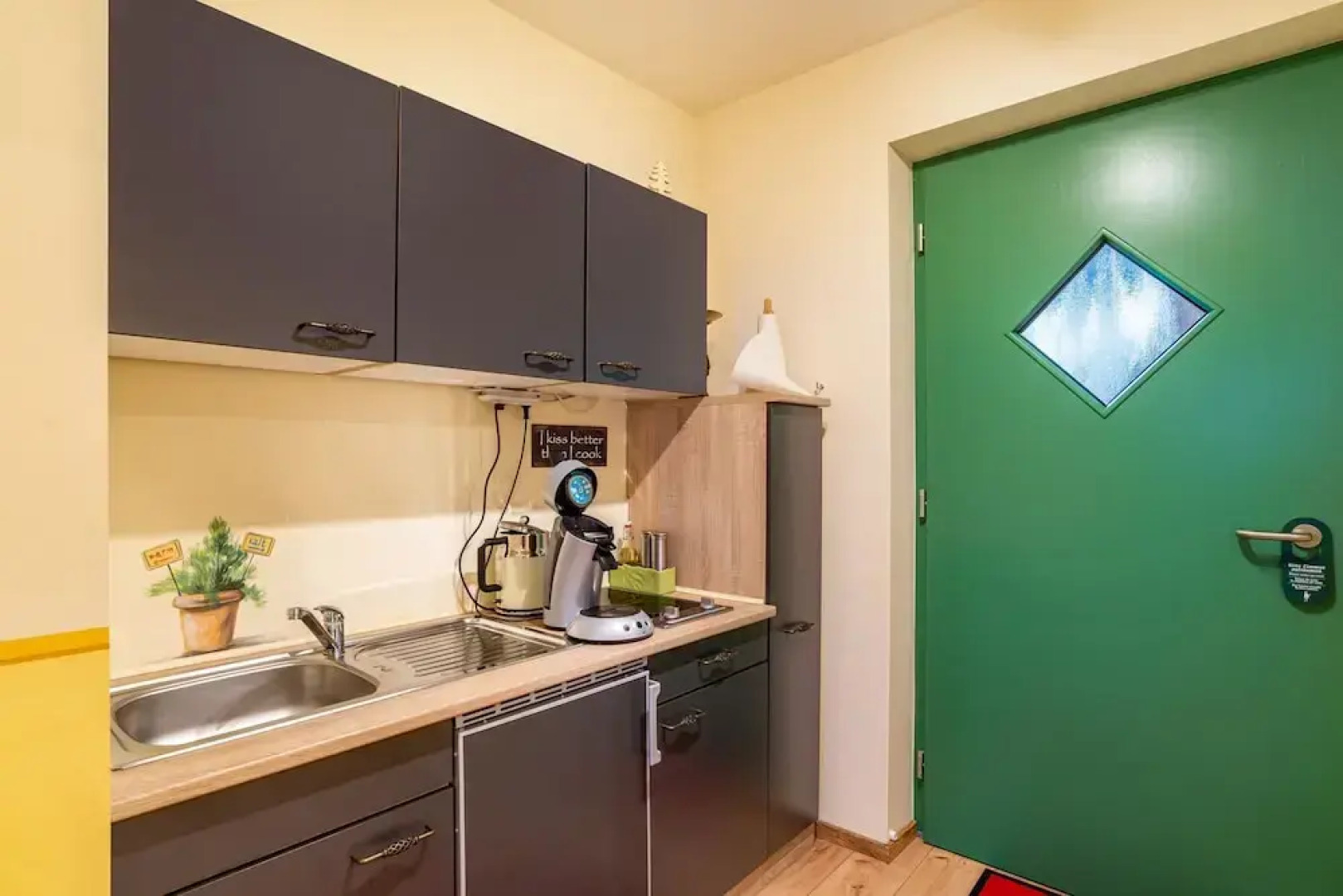 SCHUSTERjunge APARTHOTEL