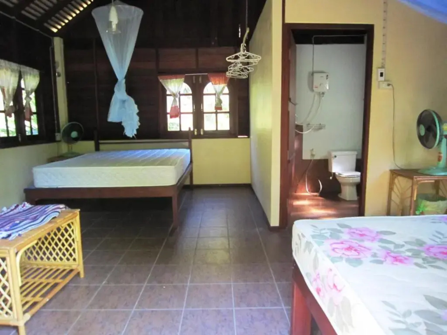 Phanom Bencha Mountain Resort