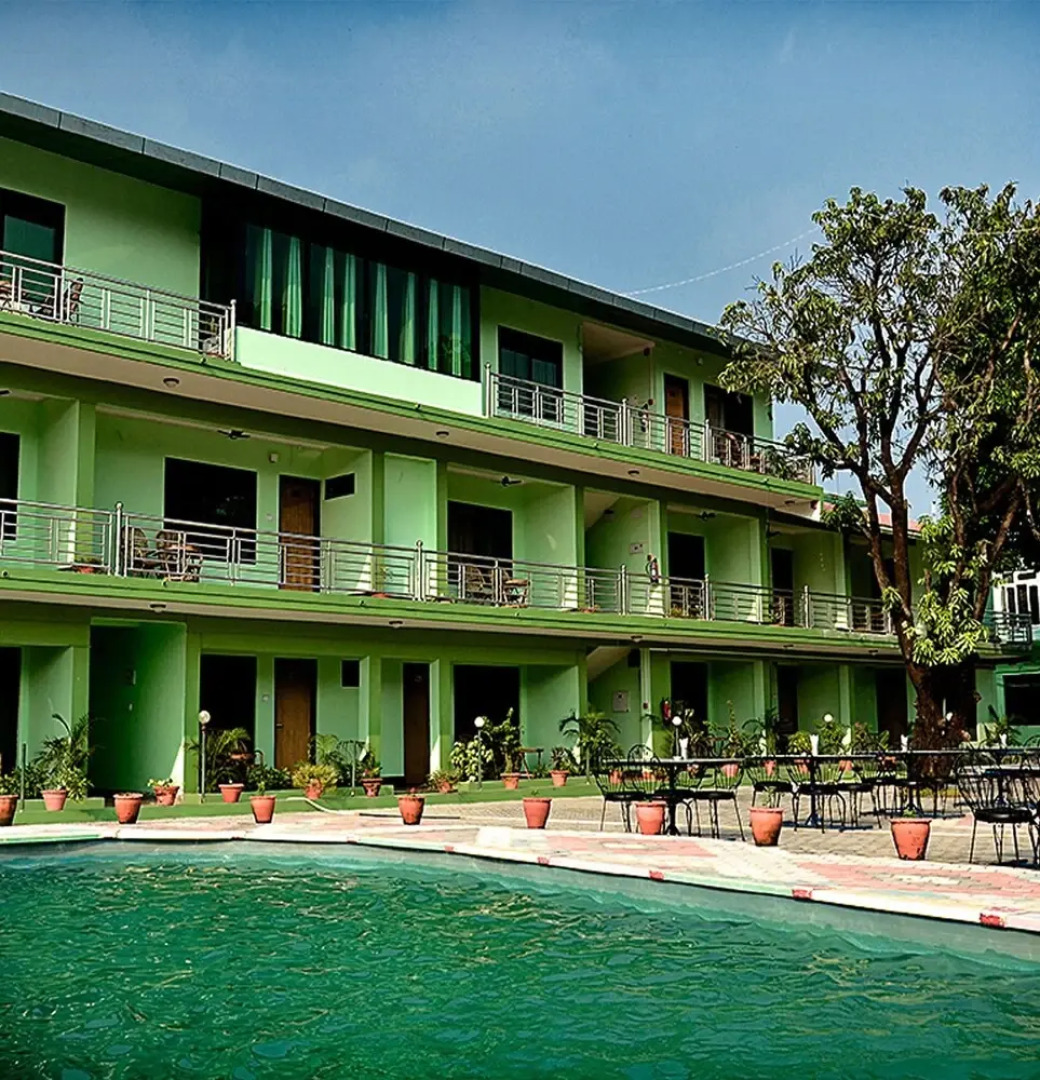 Hotel Saathi