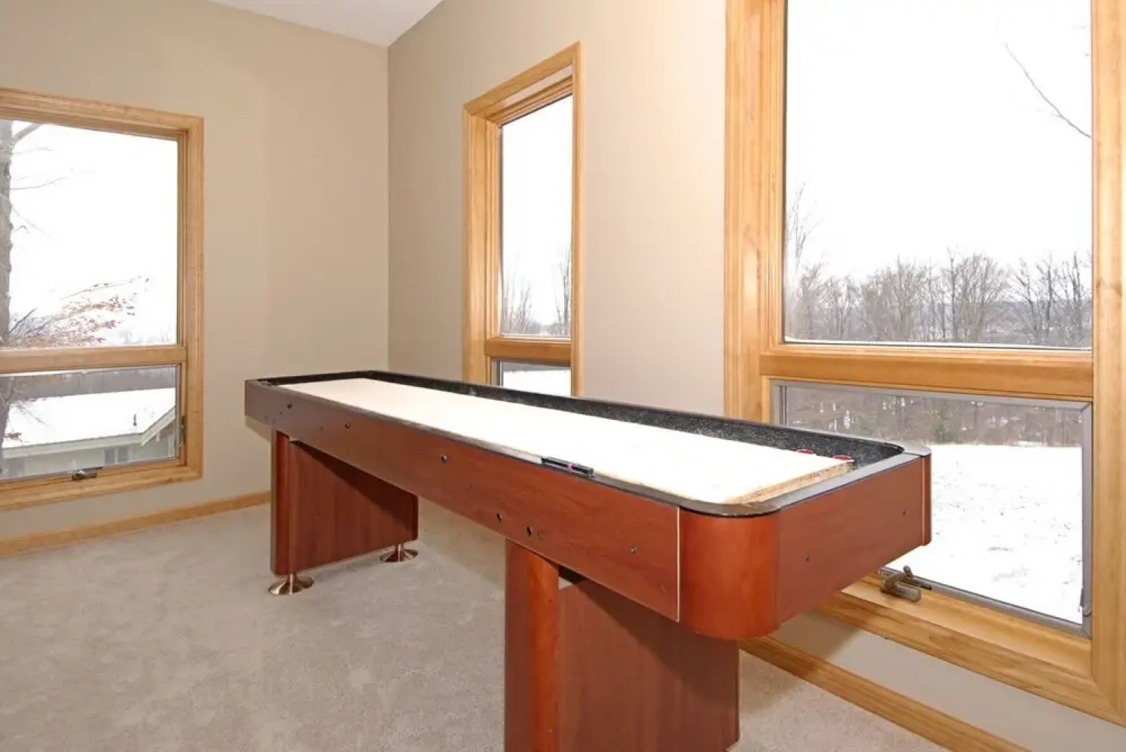 On-A-Whim - 5 Br Home