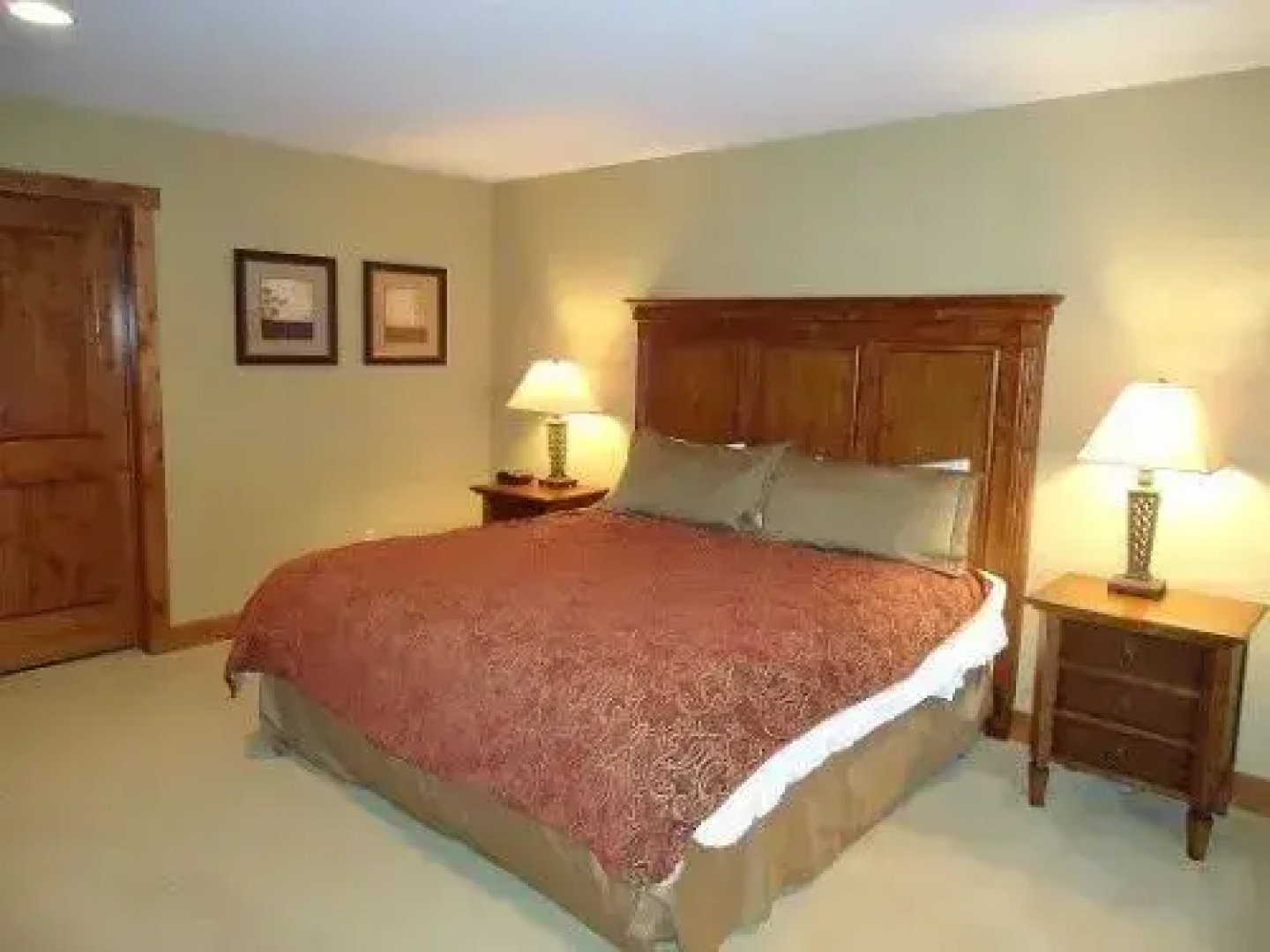 Staircase 14 4 Br Cabin by RedAwning