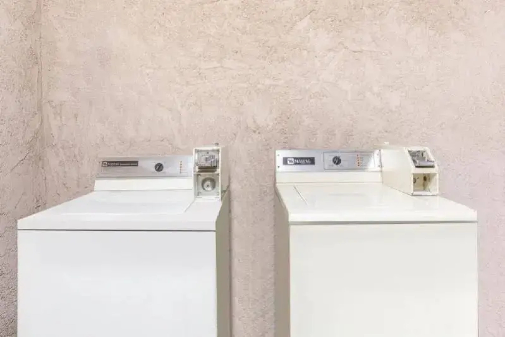 Super 8 Motel - Madera