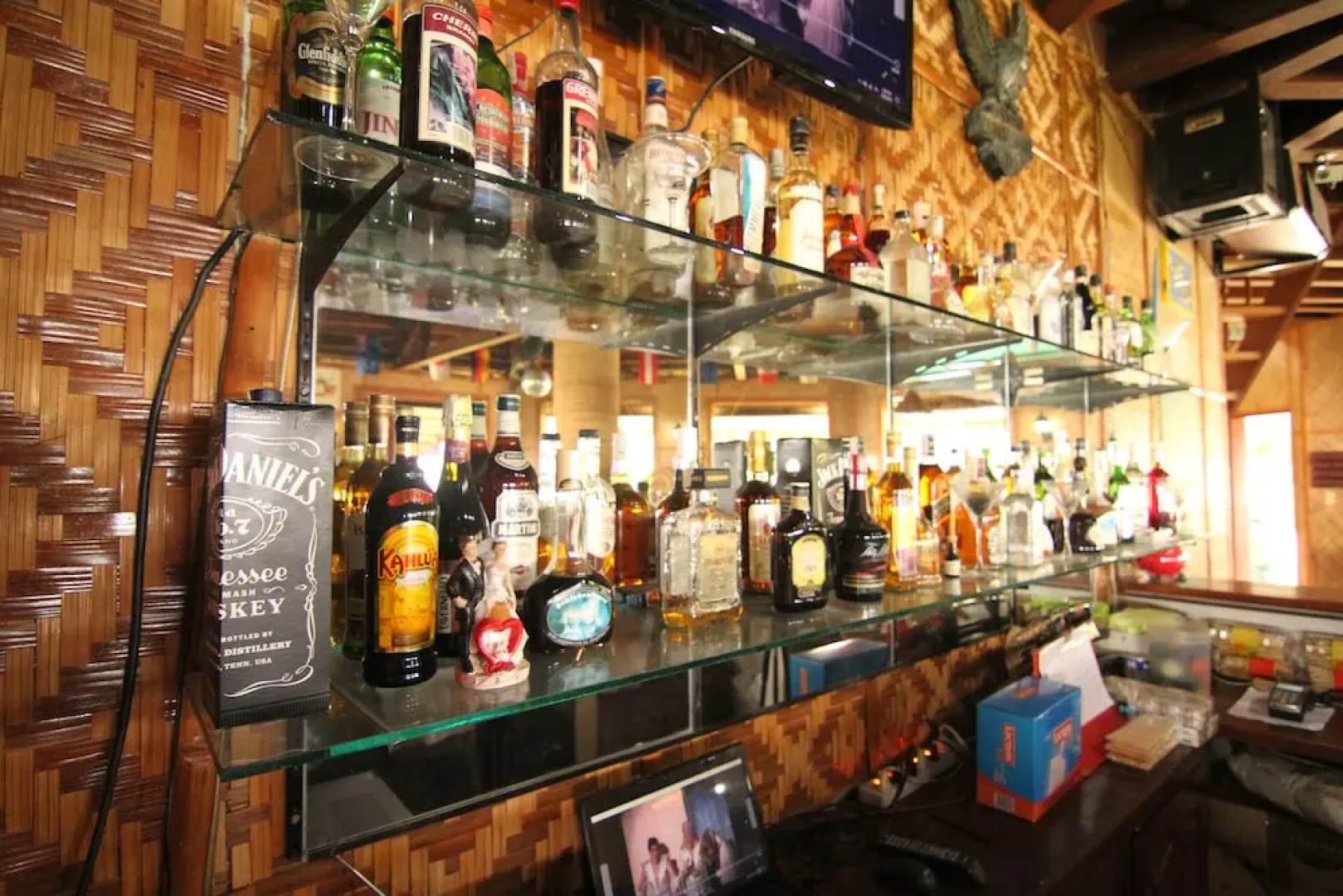 Parrot Paradise Resort