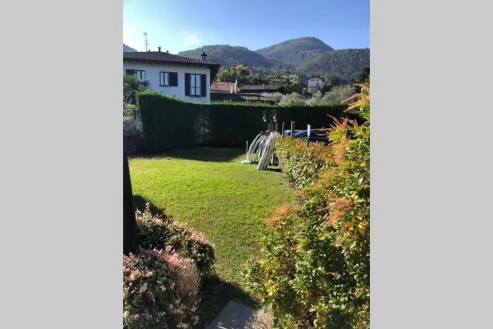 Casa Bellagio Beach: Pool, 100m Lake & near City