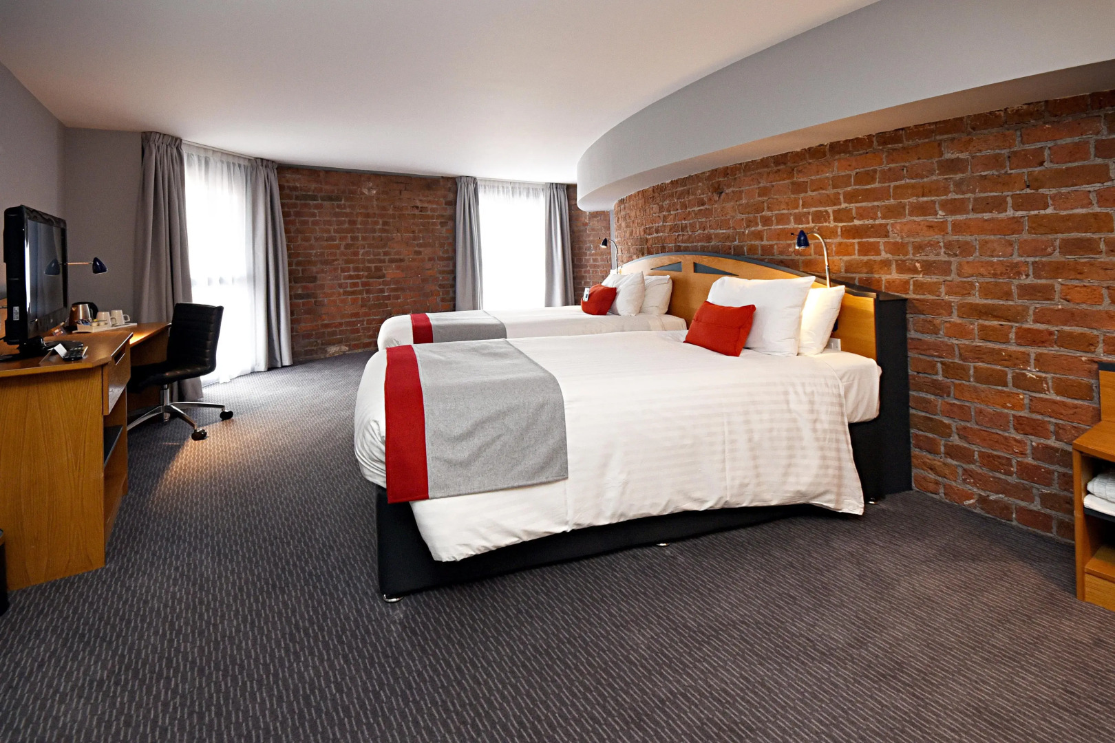 Holiday Inn Express Albert Dock by IHG
