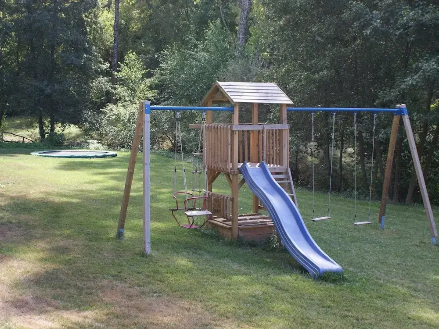 Spacious Holiday Home on Estate Near Covas