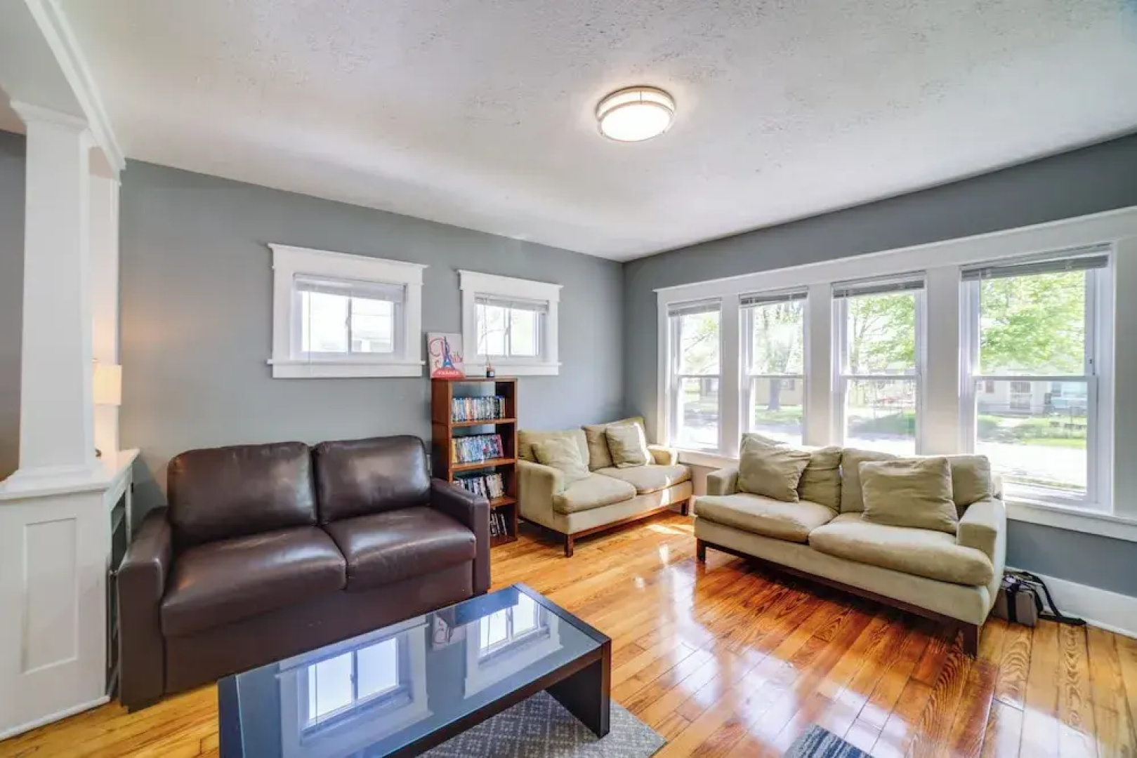Cozy Indiana Getaway Near Washington Park Zoo!