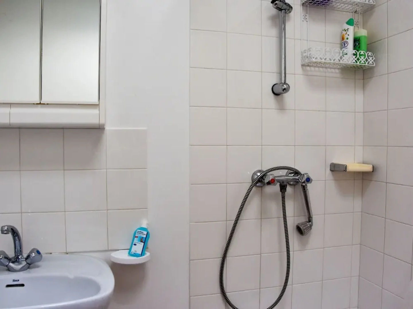 Spacious Holiday Home Near Sea in Loix