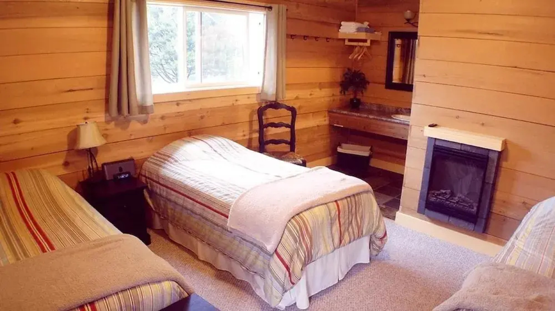 Reel Obsession Fishing Lodge Vancouver Island- All Inclusive