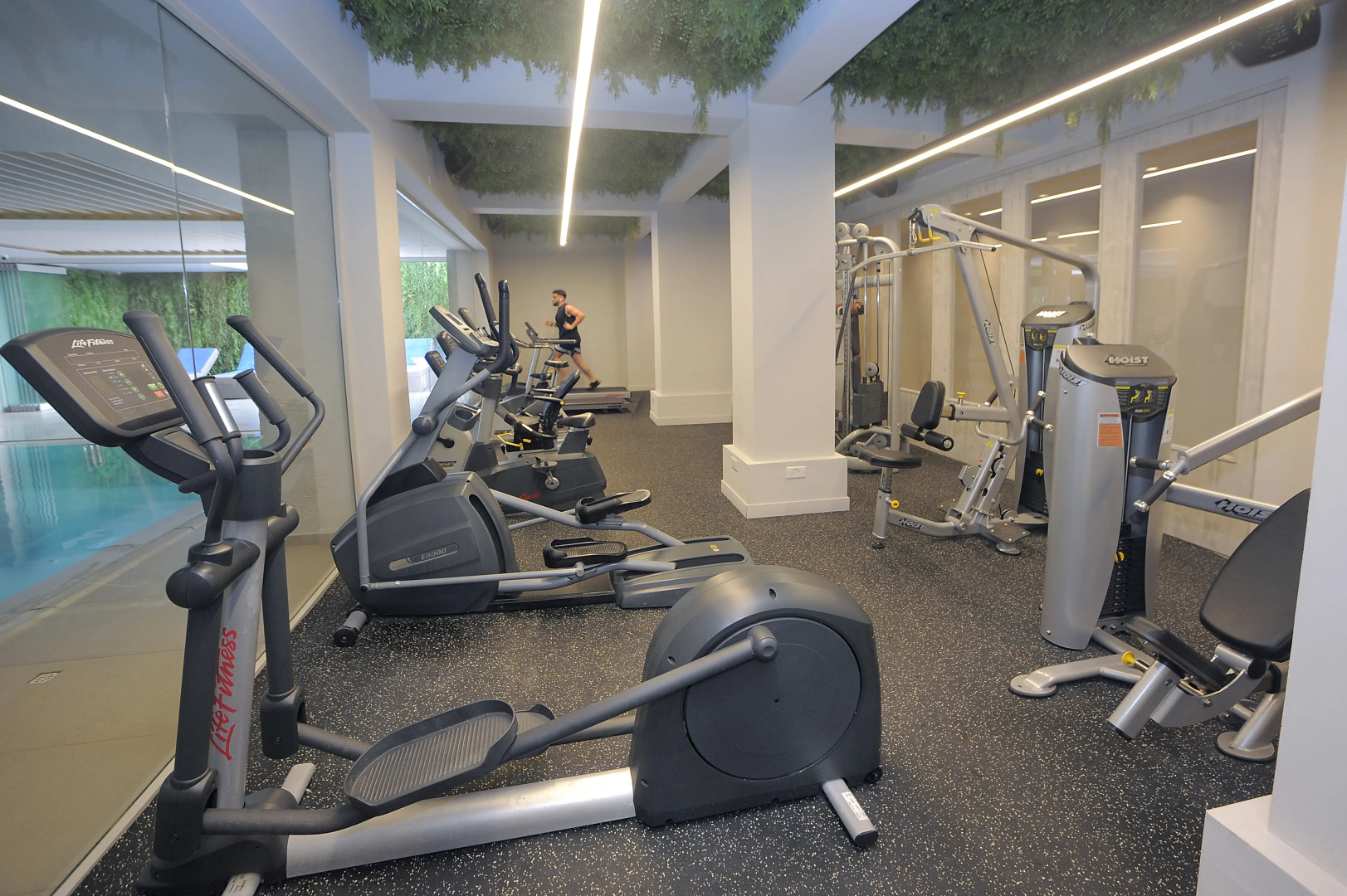 Отель Nelia Beach