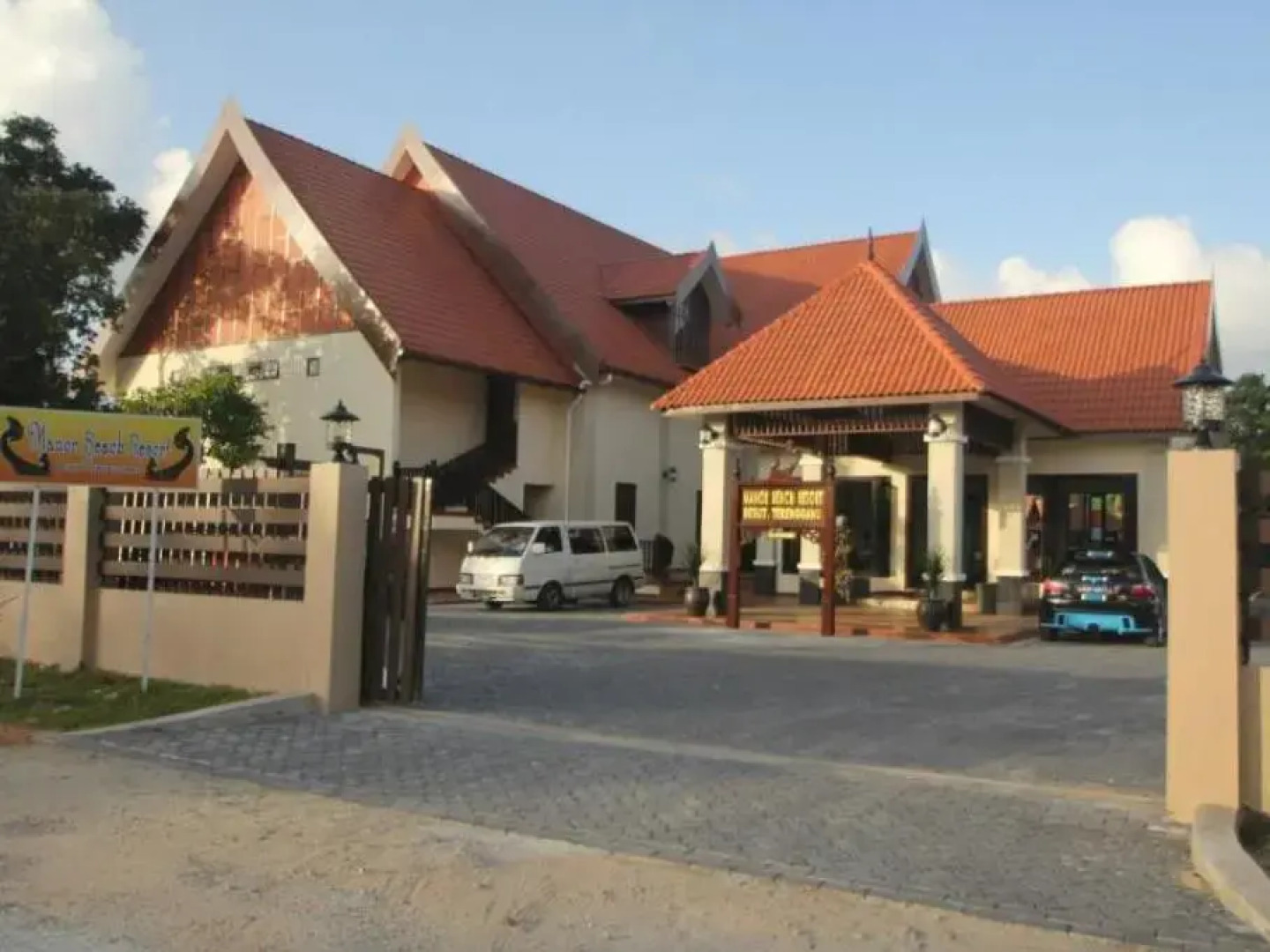 The Manor Beach Resort Besut