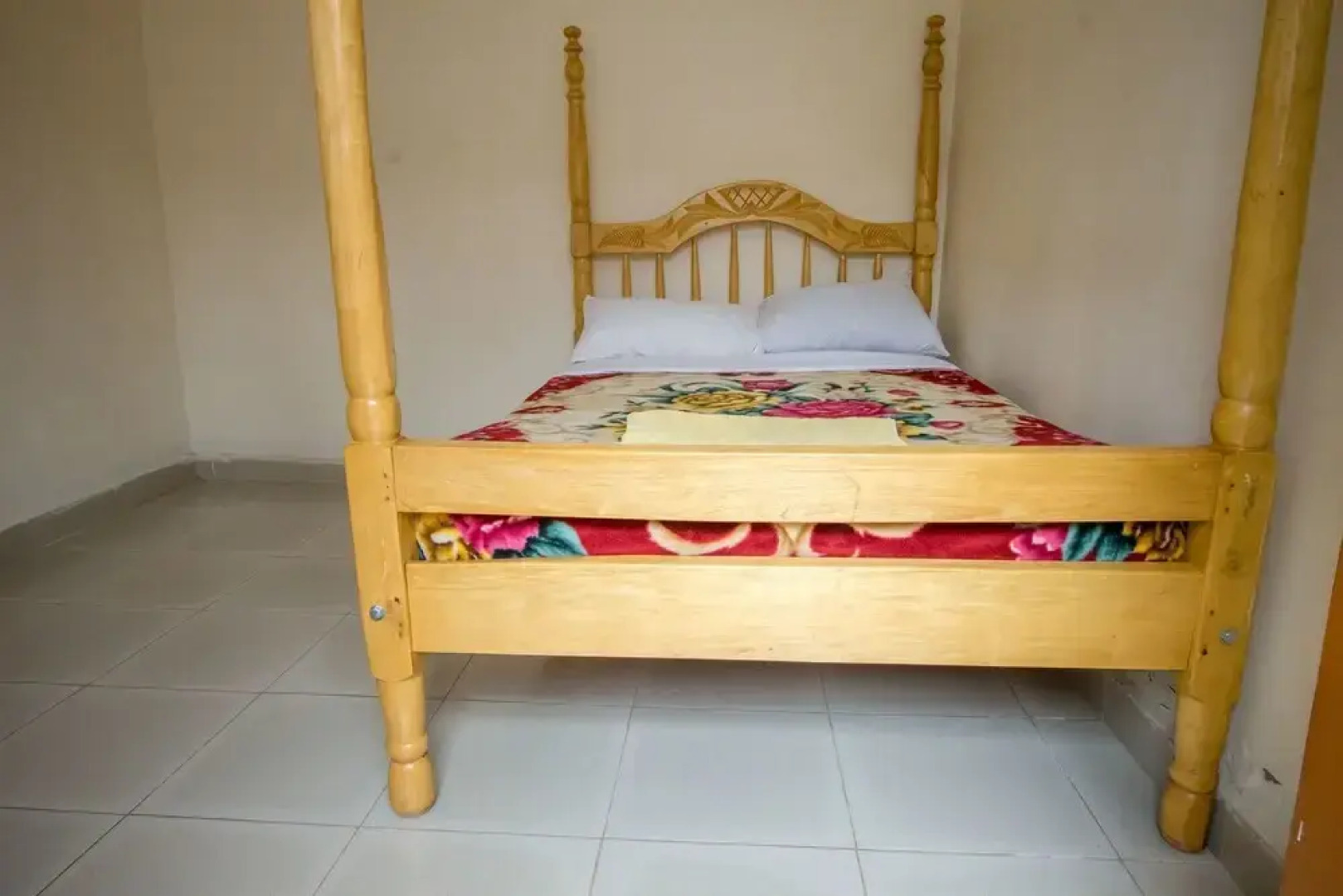 Virunga Campsite and Backpackers