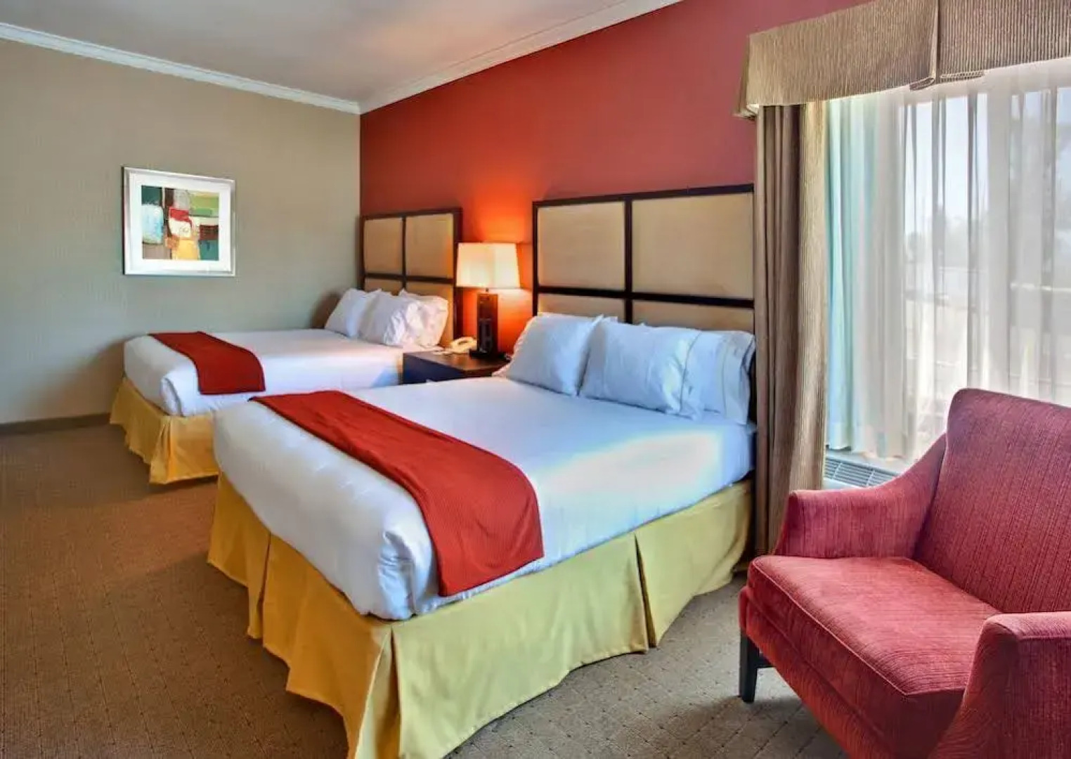 Holiday Inn Express Encinitas Cardiff Beach Area