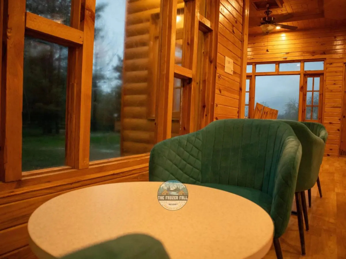 The FrozenFall Resort - Gulmarg