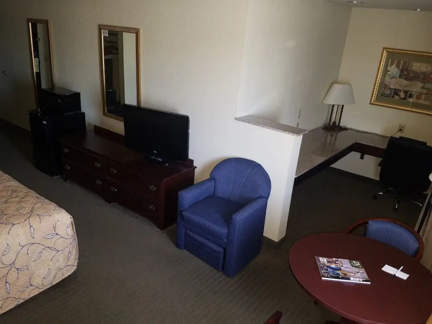 HomeTown Hotel Bryant