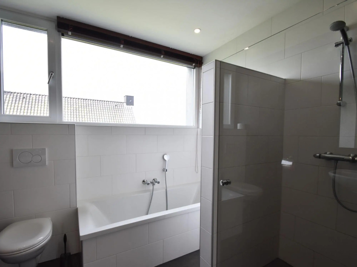 Seaside Villa With Garden