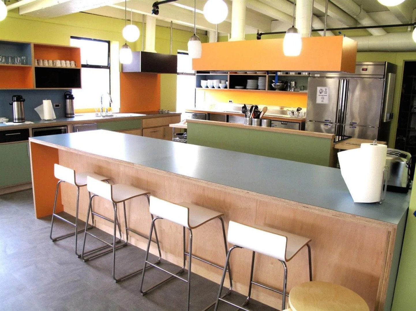 HI Seattle at the American Hotel