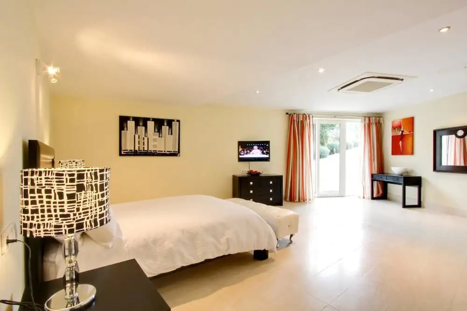 Villa With 8 Bedrooms in Benahavís, With Private Pool, Enclosed Garden