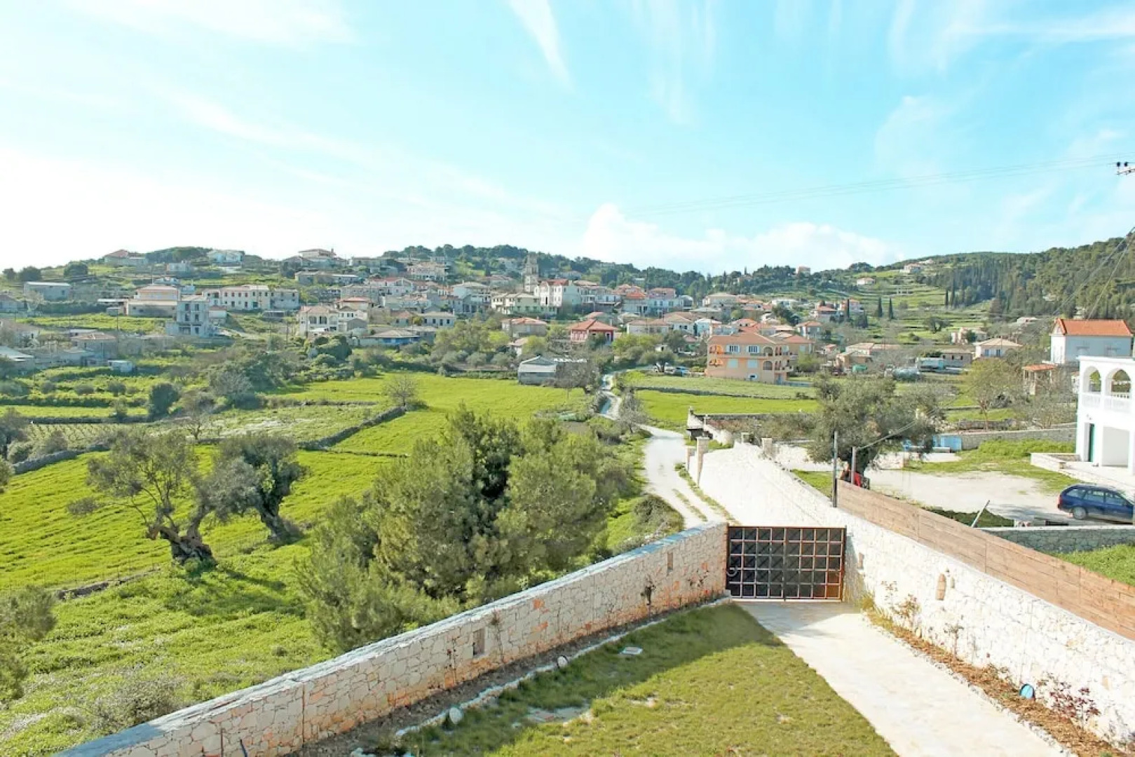 The Vivian - Luxury Stone Villa