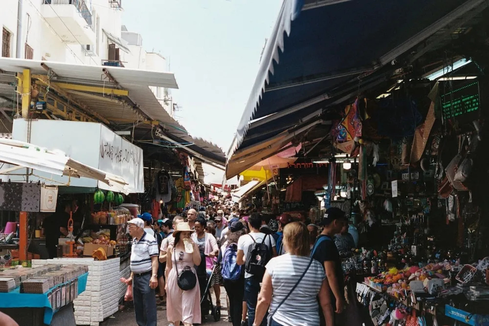 Wom Allenby Pod Hotel