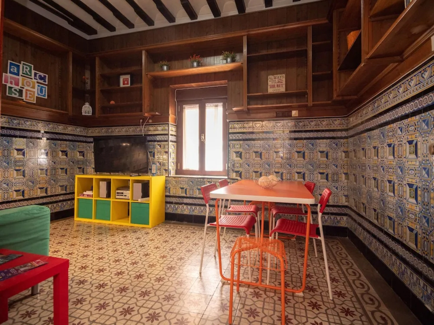 Arc House Sevilla - Hostel