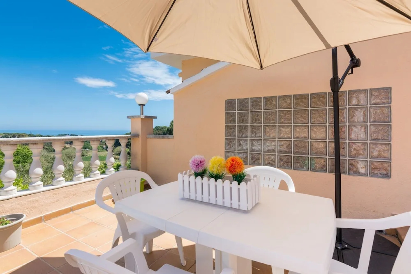 HomeHolidaysRentals Aube - Costa Barcelona