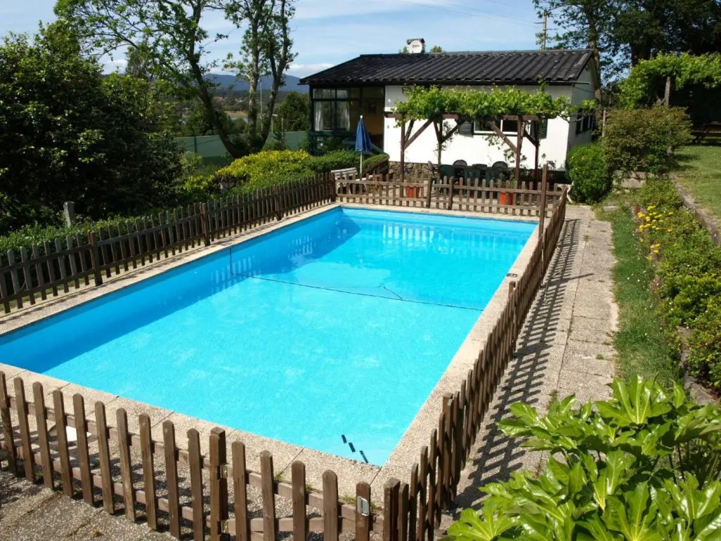 VNC13V4, encantadora casa e piscina, vista rio Min