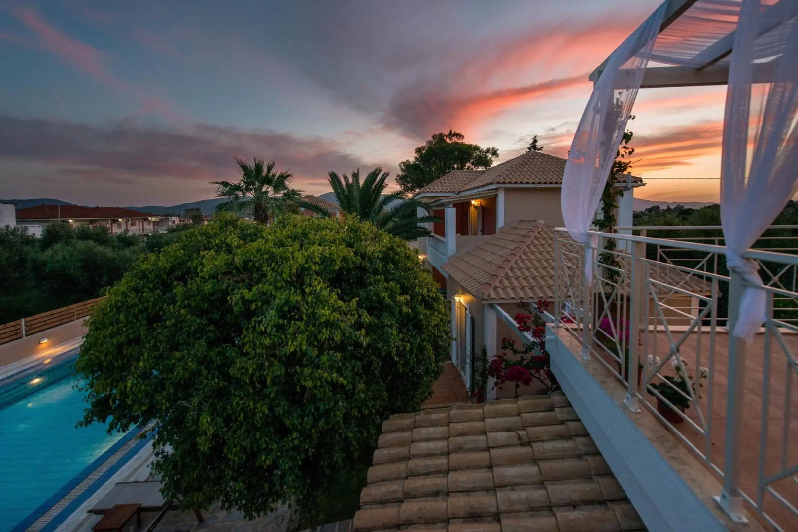 Aeolos Boutique Resort and Suites