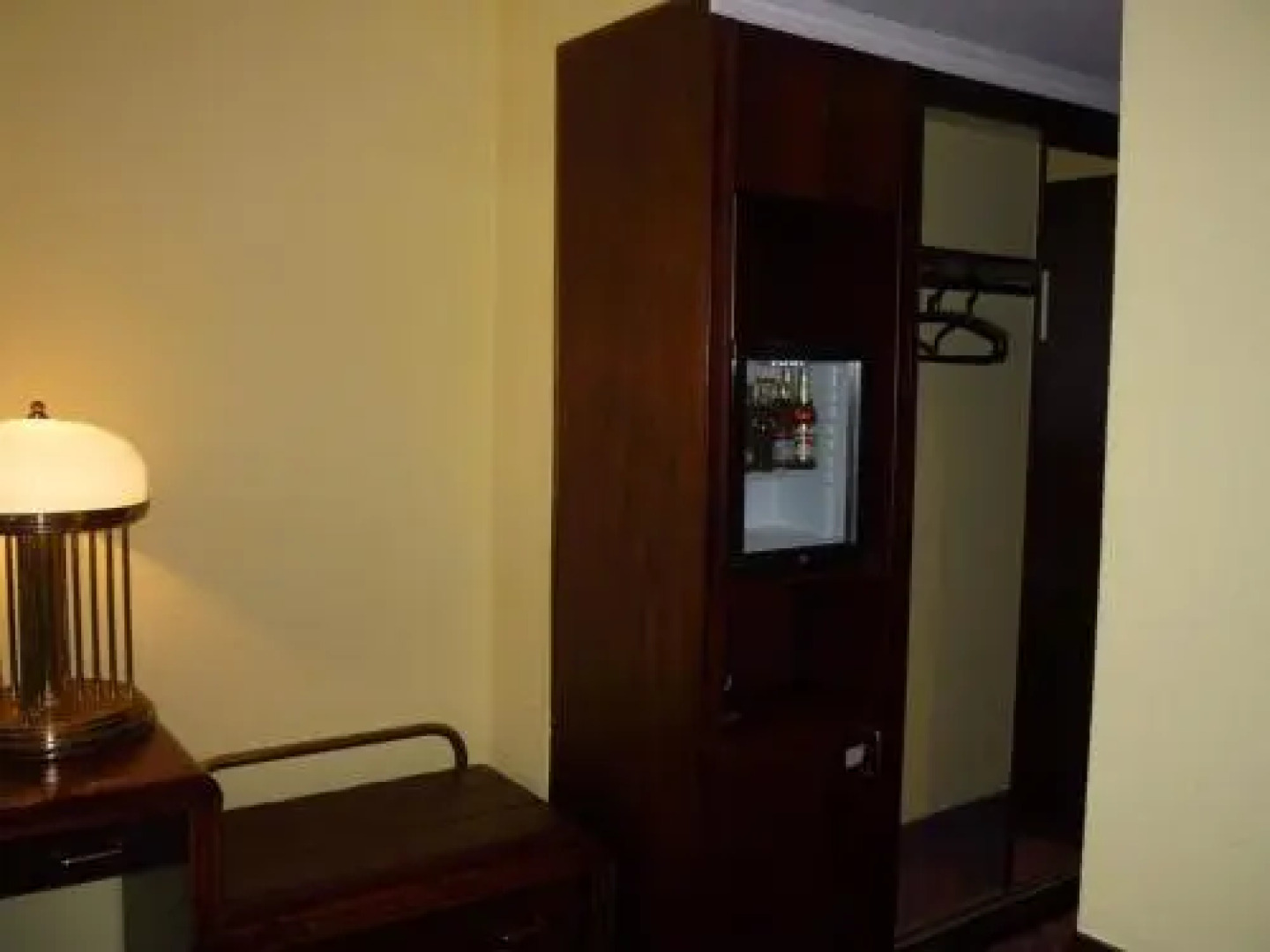 Kaloz Fregatt Panzio & Etterem