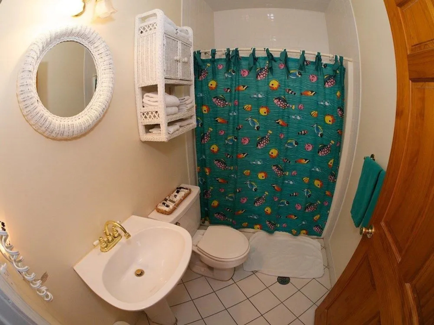 Away at The Bay Bed & Breakfast