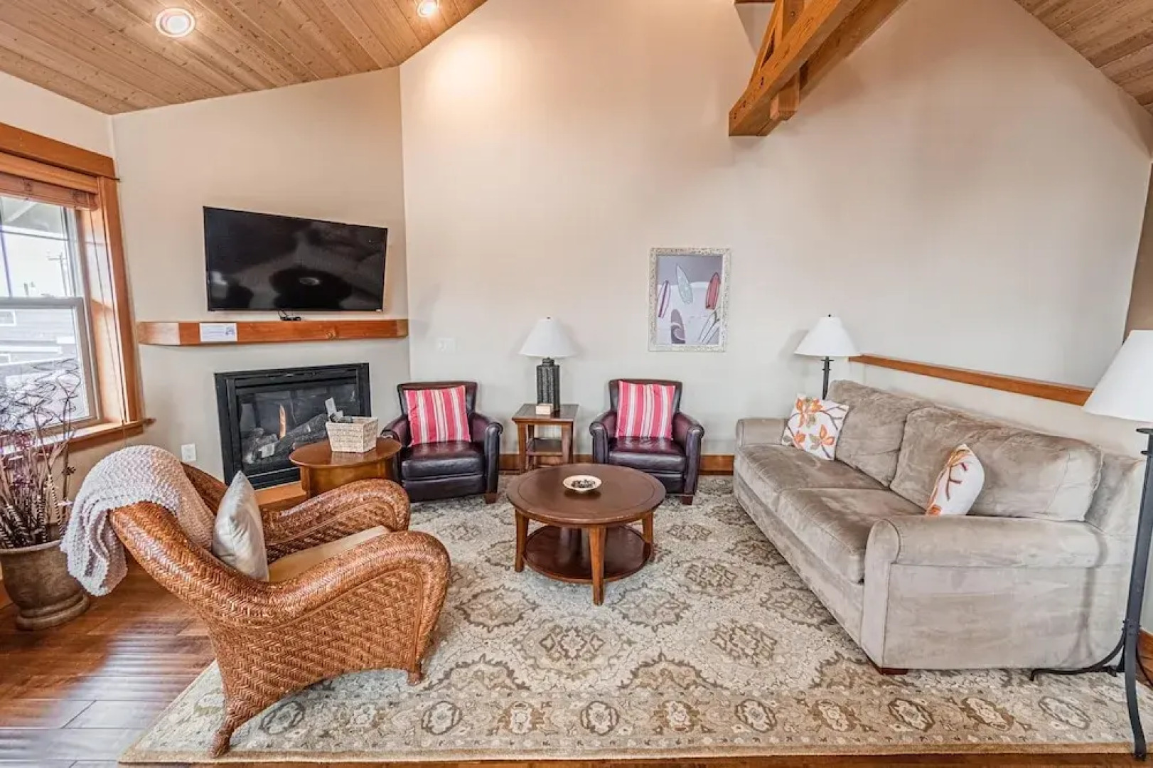 Lodges at Cannon Beach C2