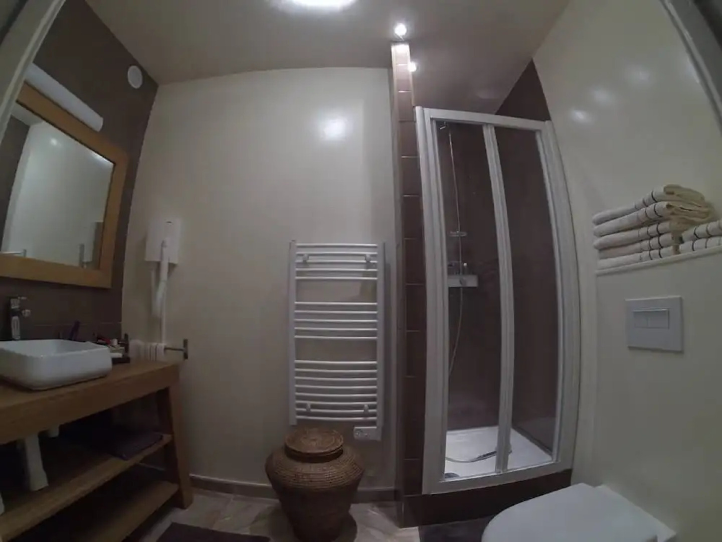 House With one Bedroom in Belloy-en-france, With Enclosed Garden and W