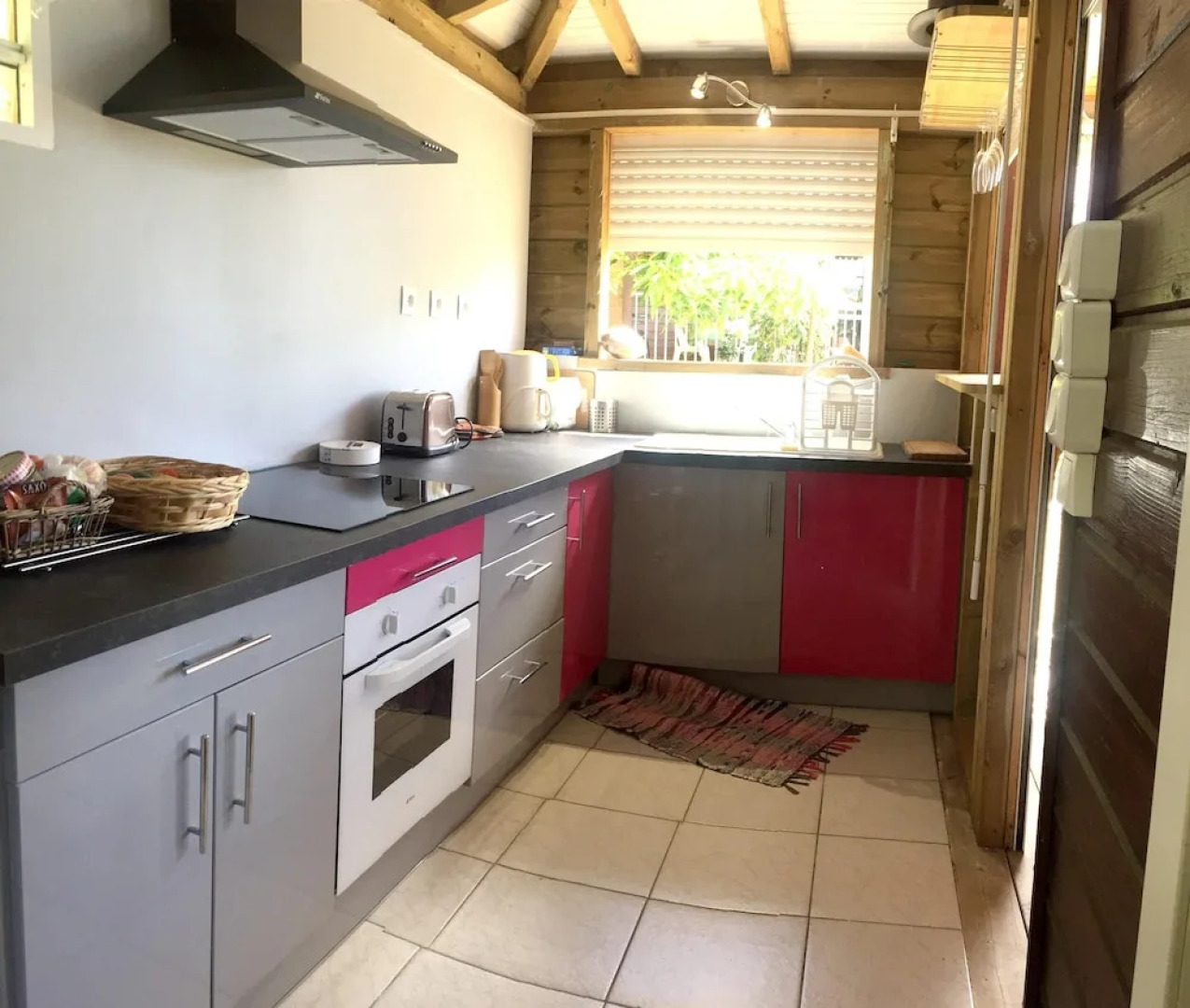 Bungalow With 2 Bedrooms in Bouillante, With Furnished Terrace and Wif