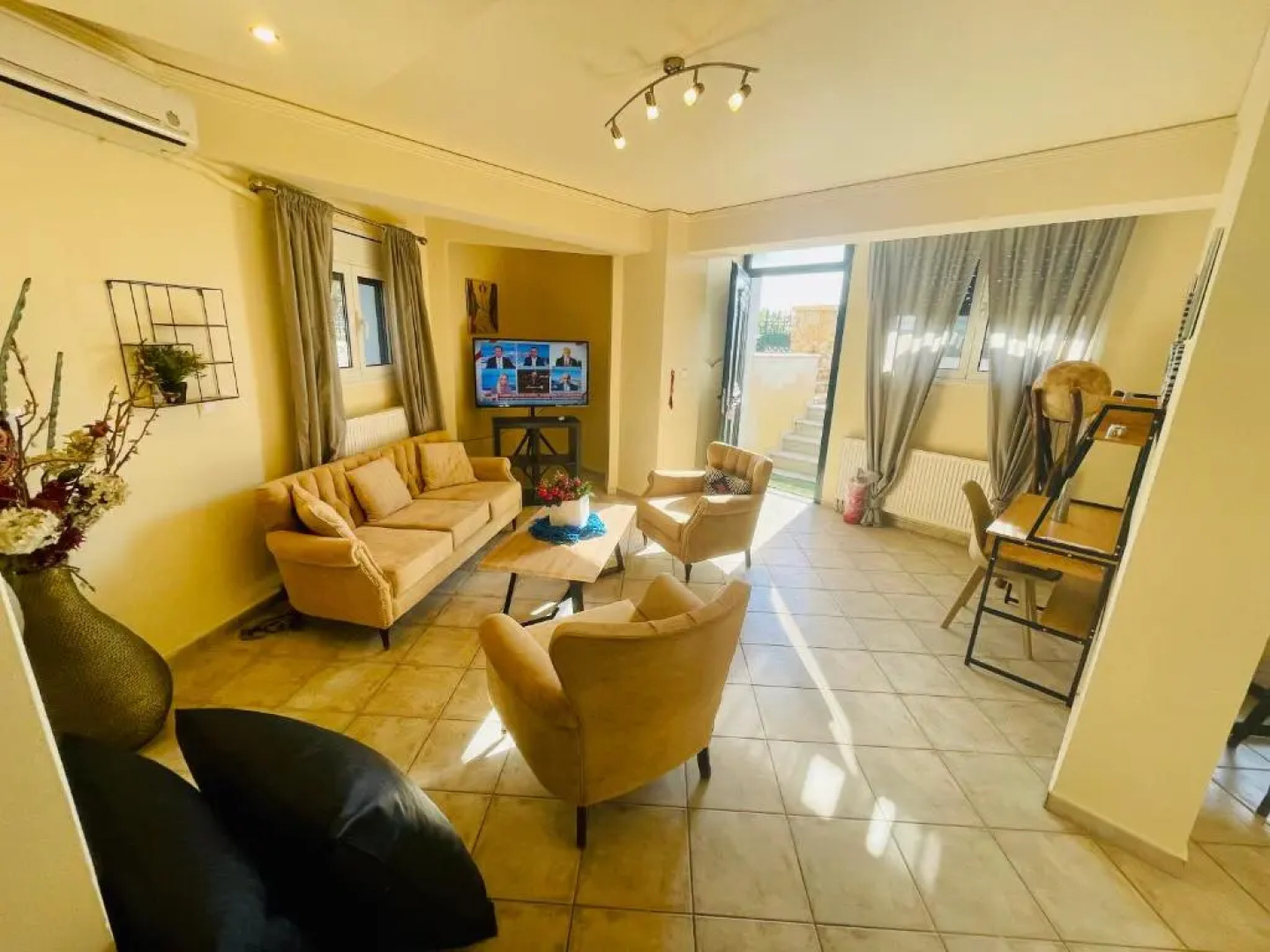 Votsalakia Hotel & Luxury Apartments