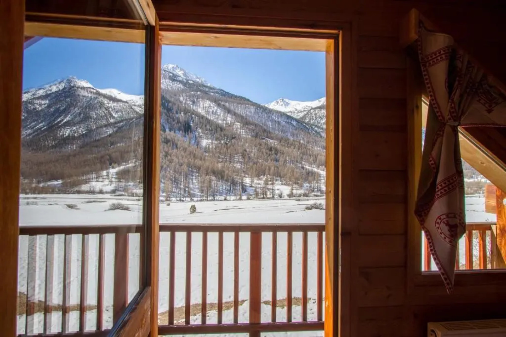 Les Elfes Hameau des Chazals Nevache Hautes Alpes