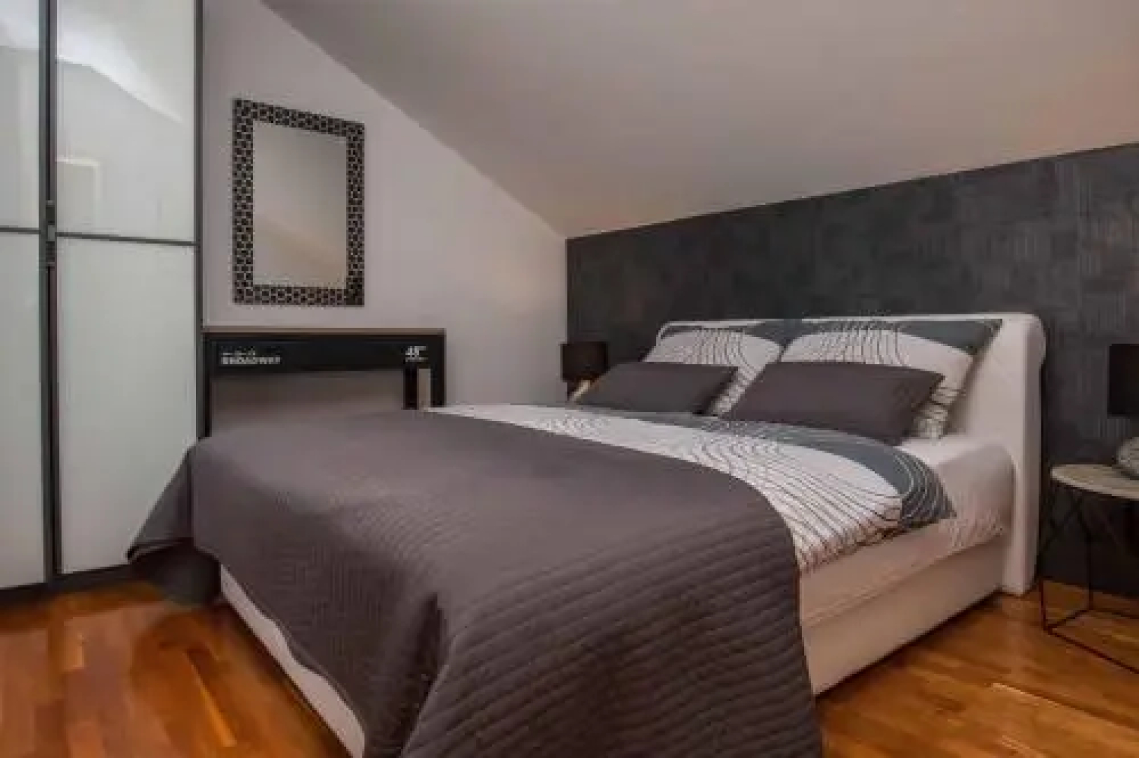 Dreams of Bol Apartment