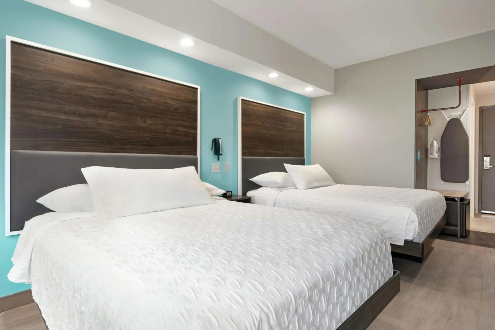 Tru by Hilton Florence I-95