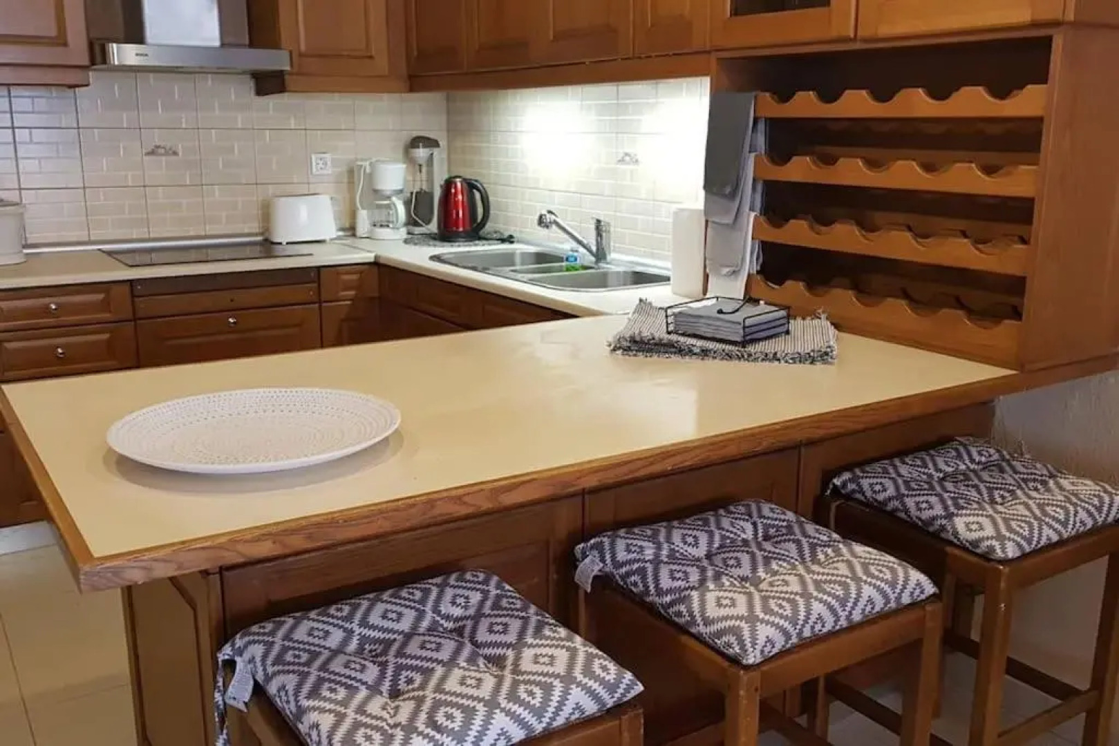 Irene's Apartment In Salakos