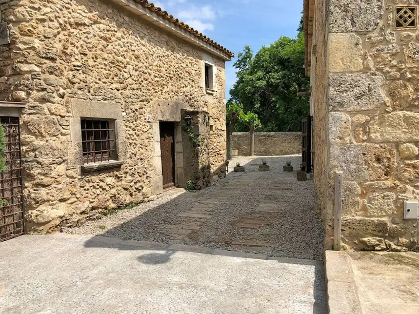 Ariqus Rural Cottages