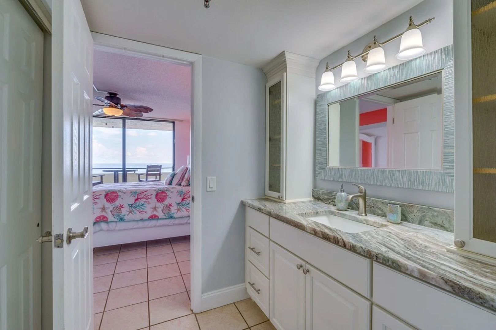 Waterfront Hudson Condo w/ Pool & Beach Access