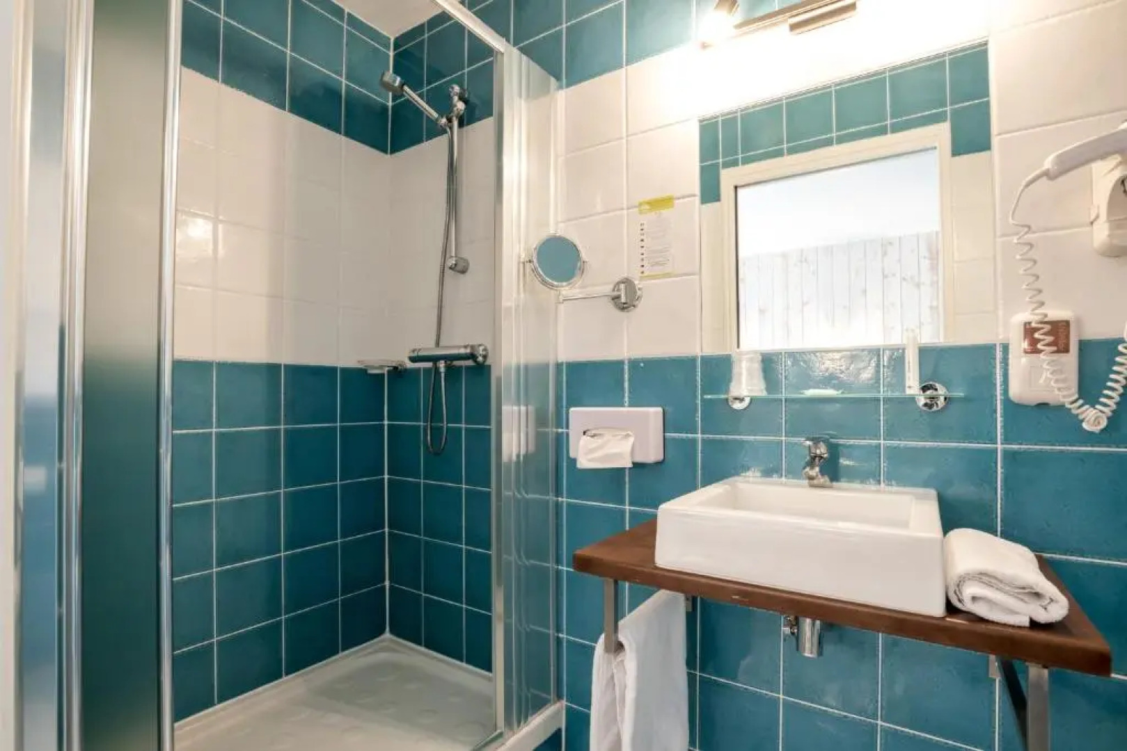 Brit Hotel Des Halles