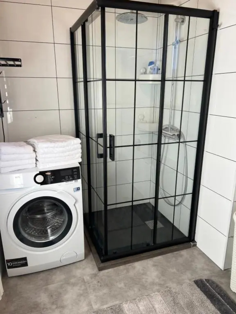 Large luxury Cabin On The Golden Circle Next To Kerið The Crater.