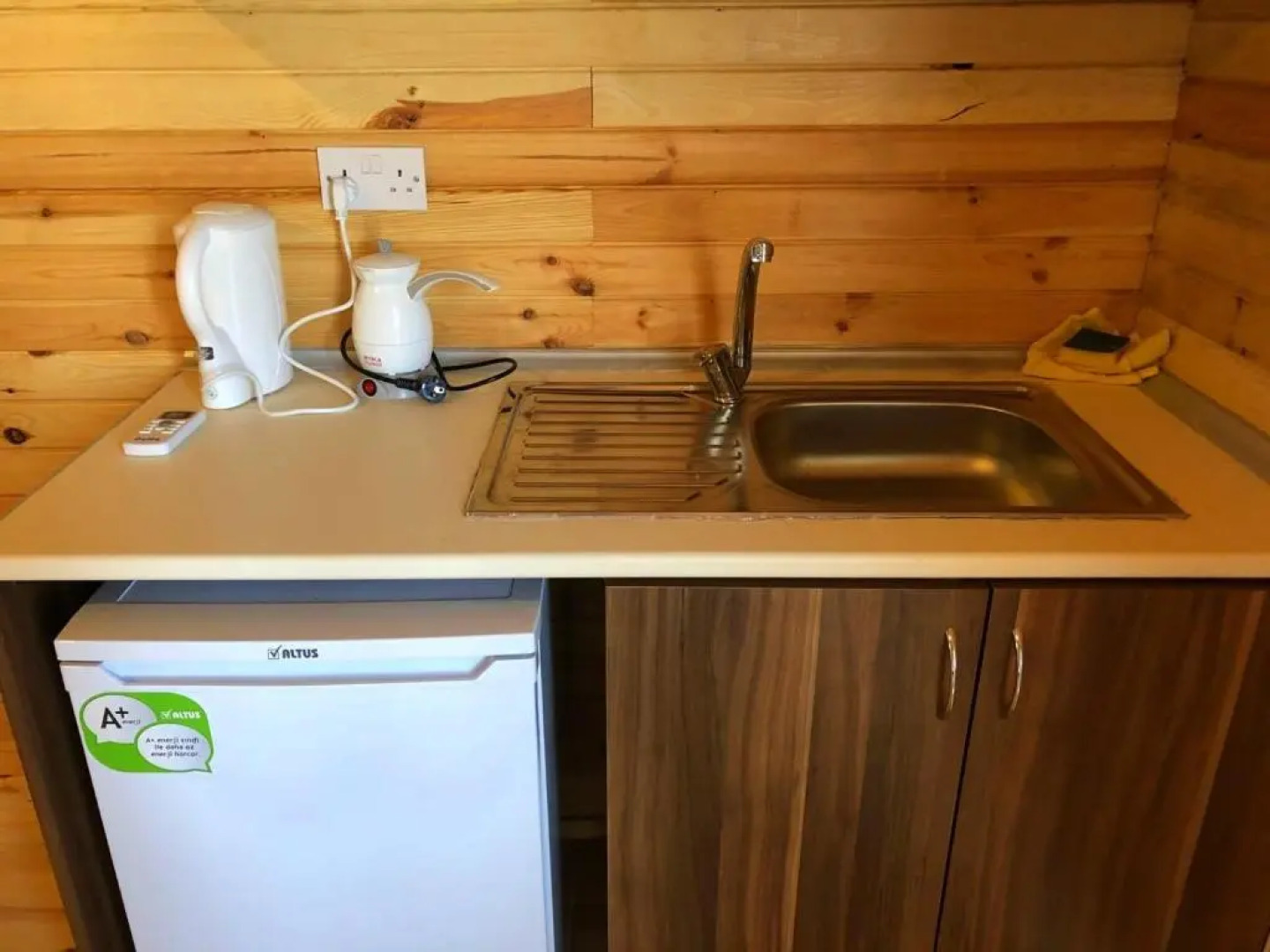 Zambak Seafront Houses & Restaurant & Beach