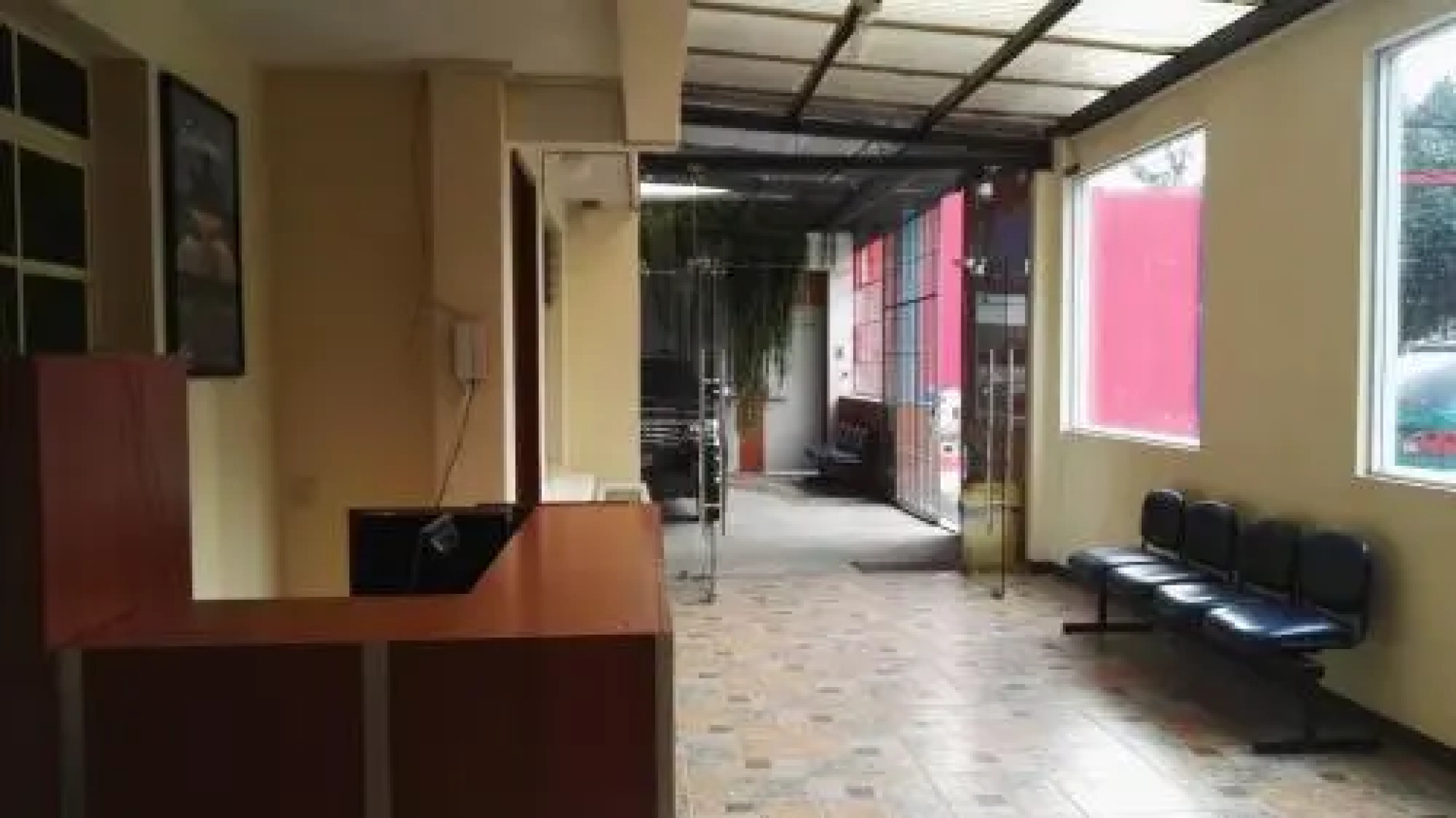 Santiago Hostel and Traveling