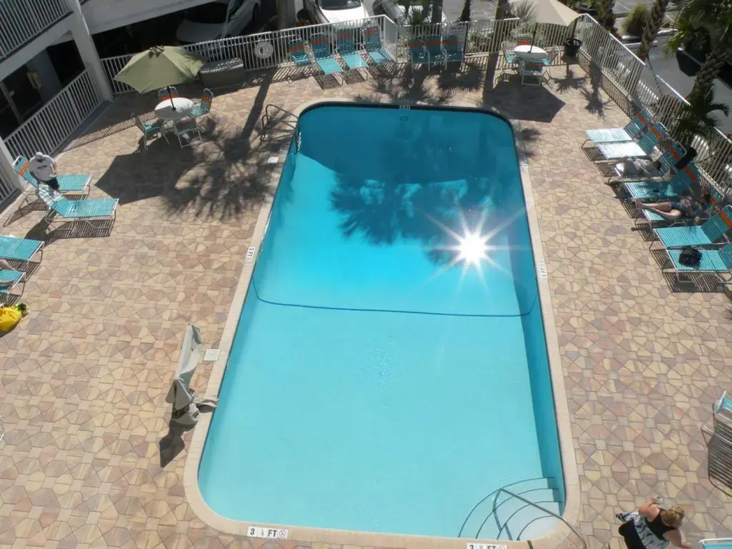 Pelican Pointe Clearwater Beach Hotel