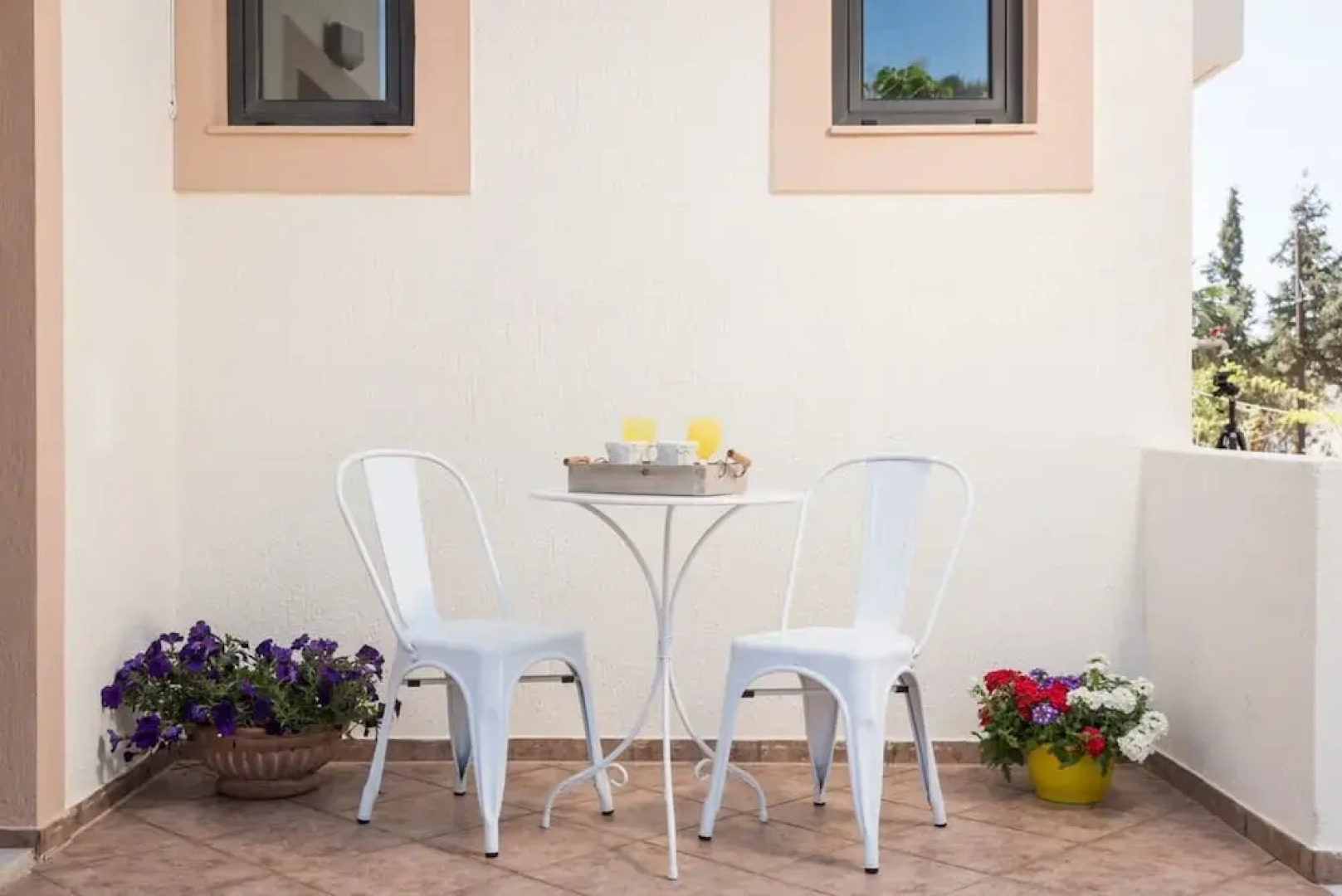 Mear Family Escape - Summer Cretan Getaway