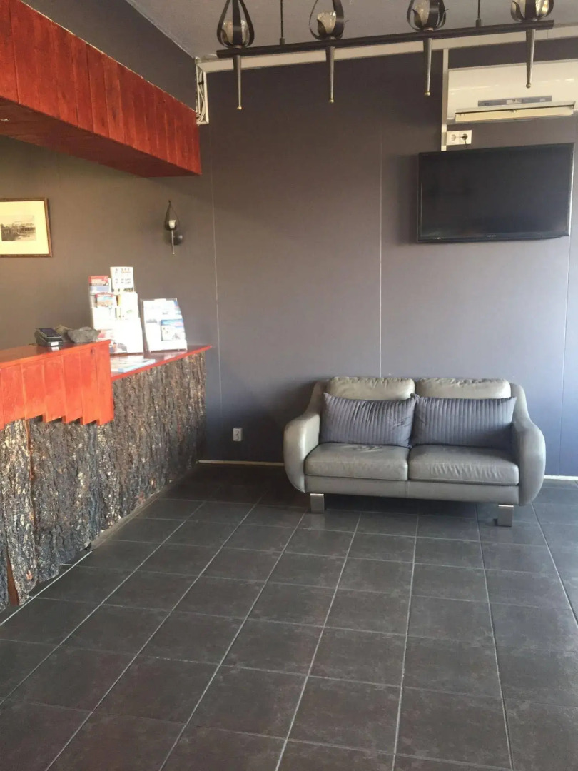 North West Restaurant & Guesthouse