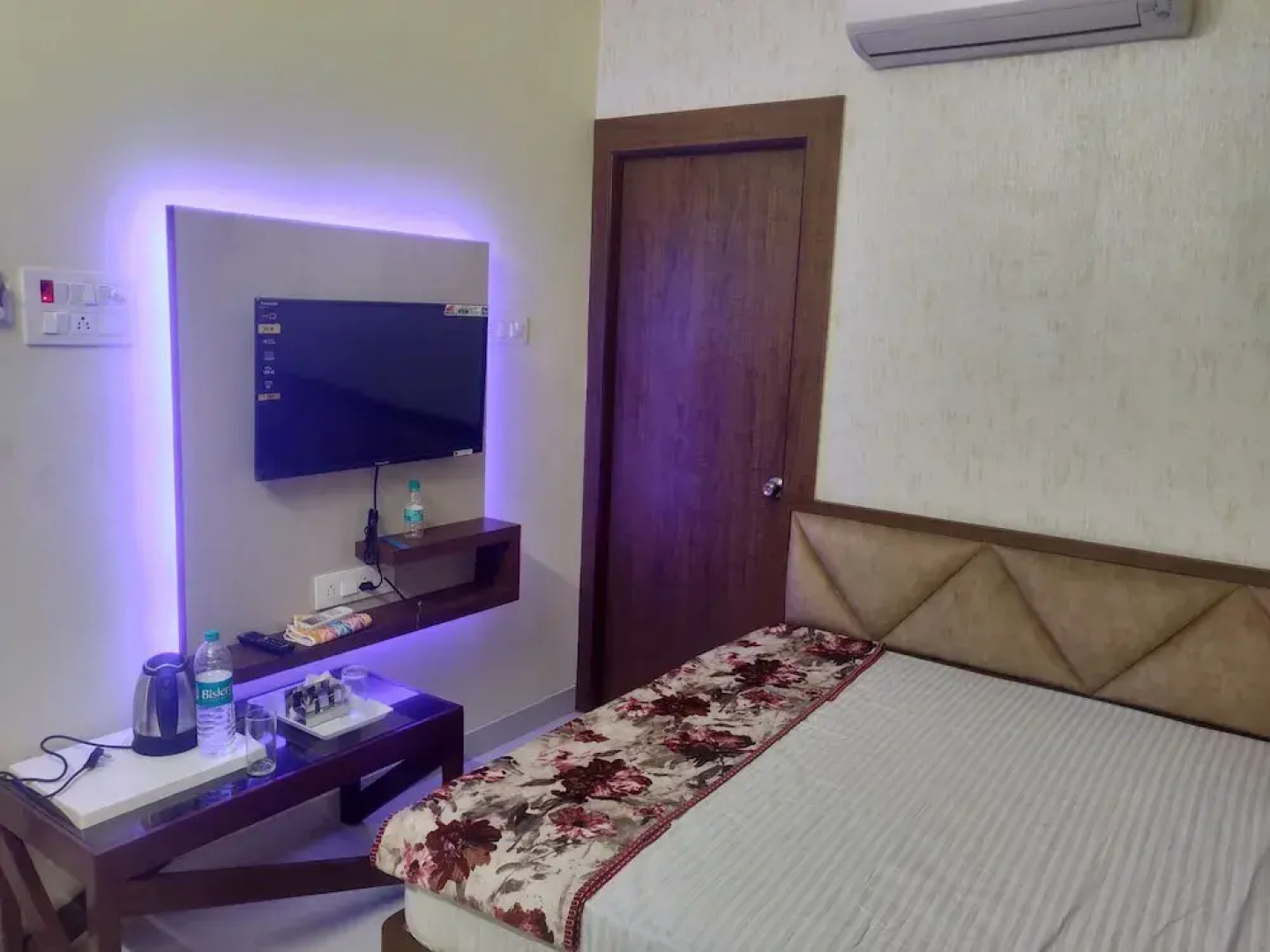 Satyadeep Inn