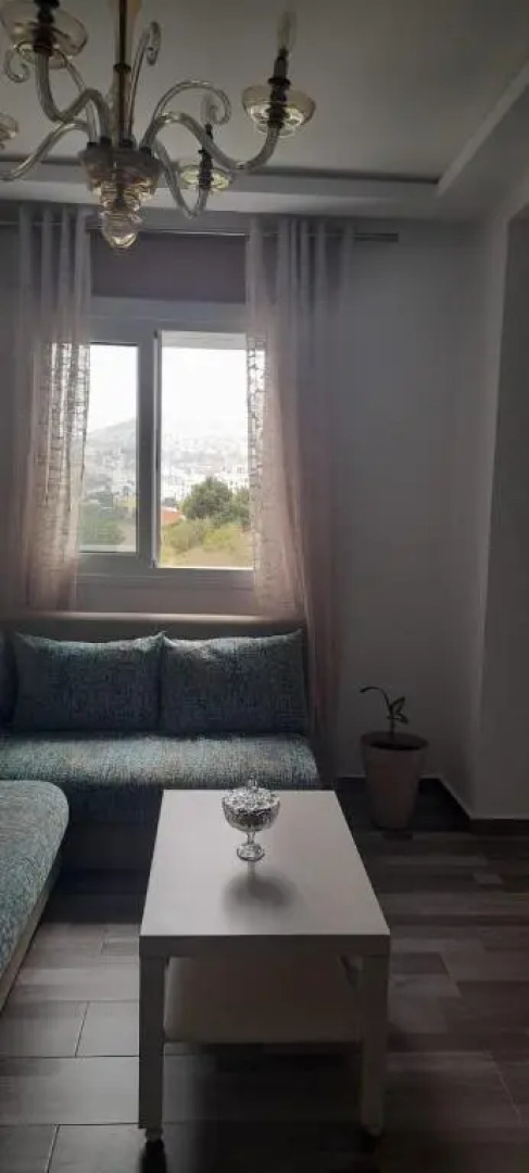 Beautiful house free parking