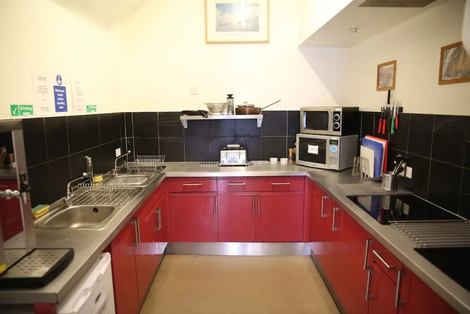 Morag's Lodge - Hostel